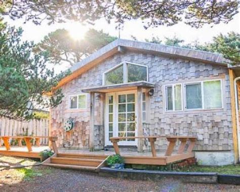 manzanita vacation rentals by meredith lodging|4 Bedroom House in Manzanita, OR